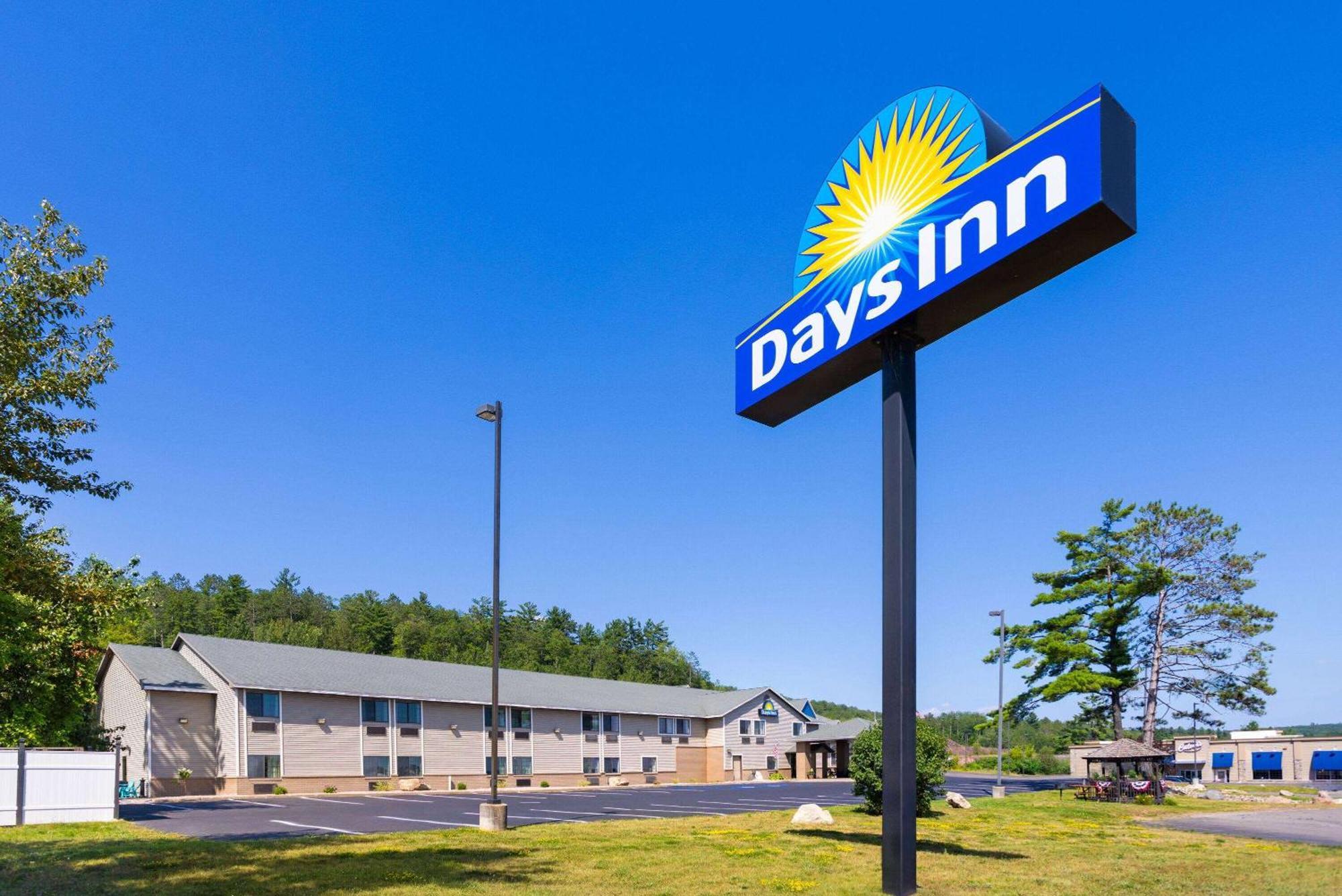 Days Inn By Wyndham Iron Mountain Exterior foto