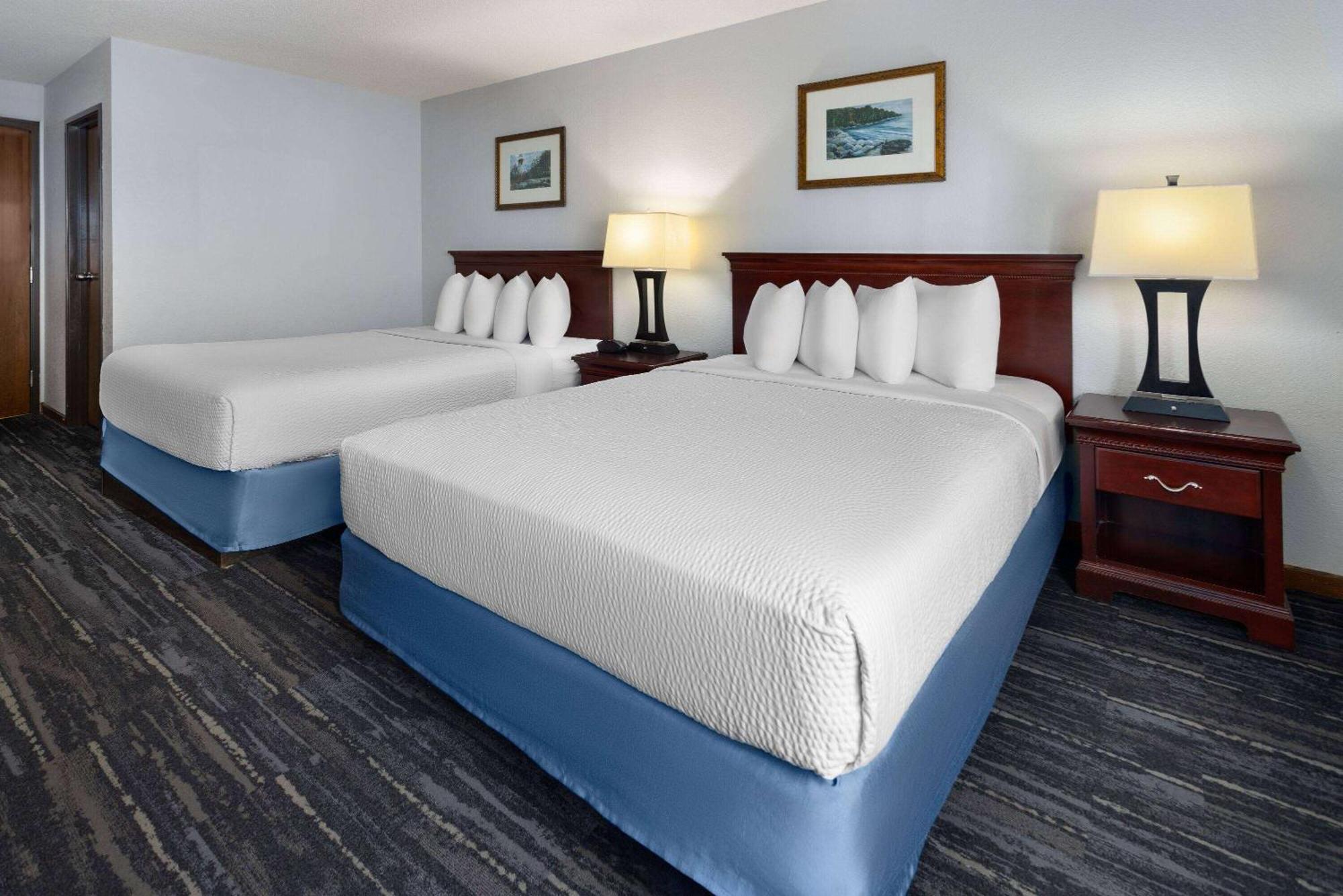 Days Inn By Wyndham Iron Mountain Exterior foto